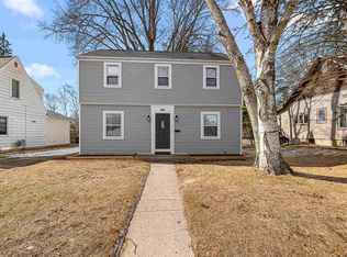 614 S Lincoln Ave, Beaver Dam, WI 53916