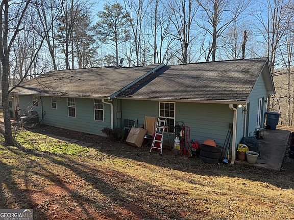 4th image of 234 Old River Rd