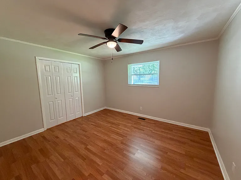 4001 Laurel Dr NW — Photo 10