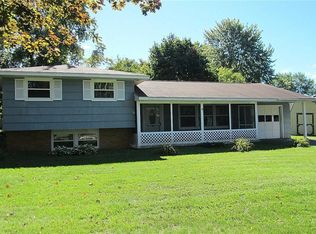 11 Arden Crest Rd, Liverpool, NY 13090