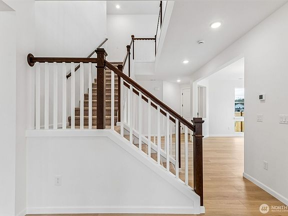 4th image of 1108 Tanner Ave. #109