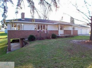 929 W Grand River Ave, Portland, MI