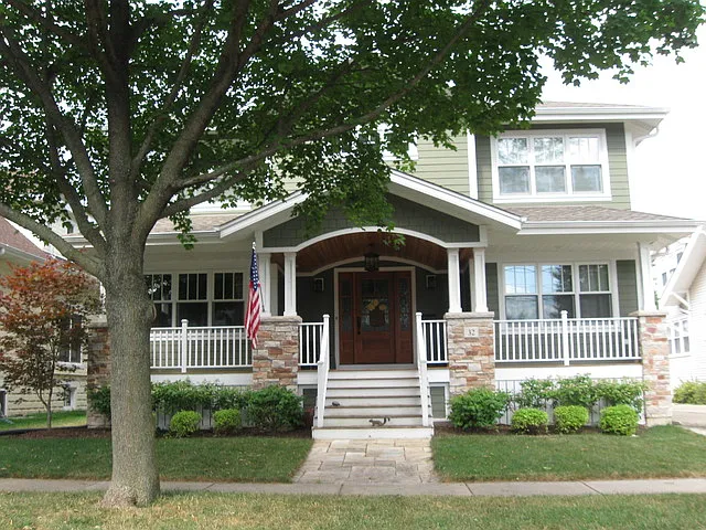 32 S Mitchell Ave photo 1