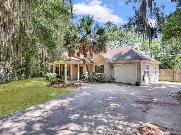 62 Ardmore Ave, Beaufort, SC 29907