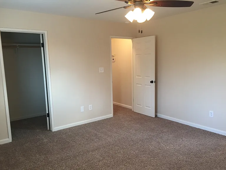8502 Mainsail Dr — Photo 9