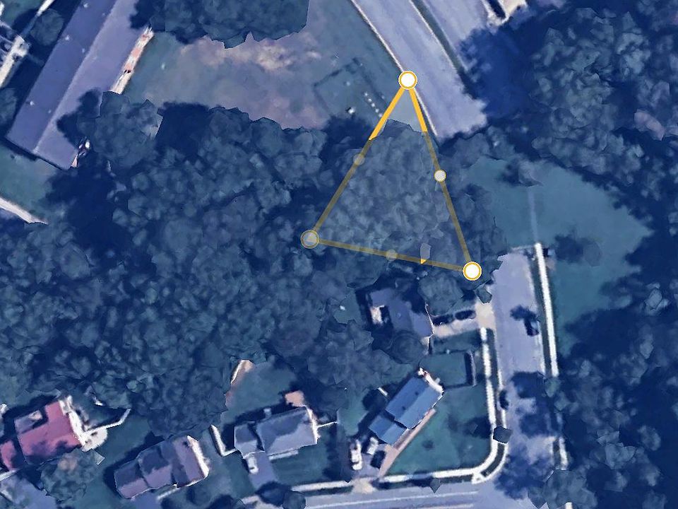 1st image of Larchdale Rd
