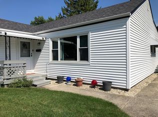 5121 W State Rd, Burbank, IL 60459