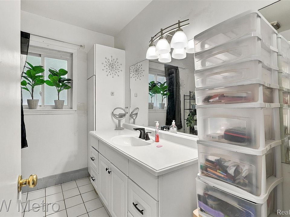 19156 Old Homestead Dr, photo 16