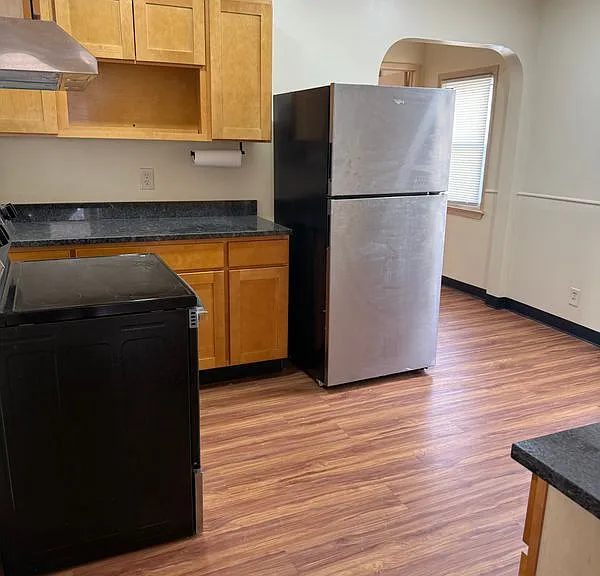 1694 Broad St #2 — Photo 9