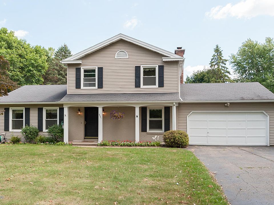 1st image of 4441 Meadowlark Dr