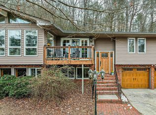 40 Lochencove Rdg, Brevard, NC 28712