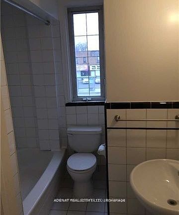2nd image of 373 Wilson Ave