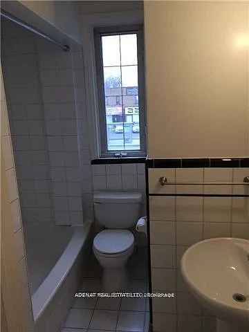 373 Wilson Ave — Photo 2
