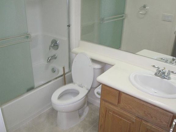 5th image of 3529 Silvana Ln