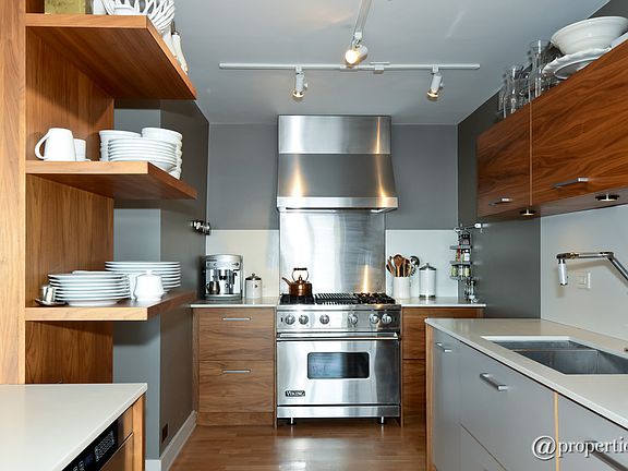 4th image of 1960 N Lincoln Park West Ave #3107