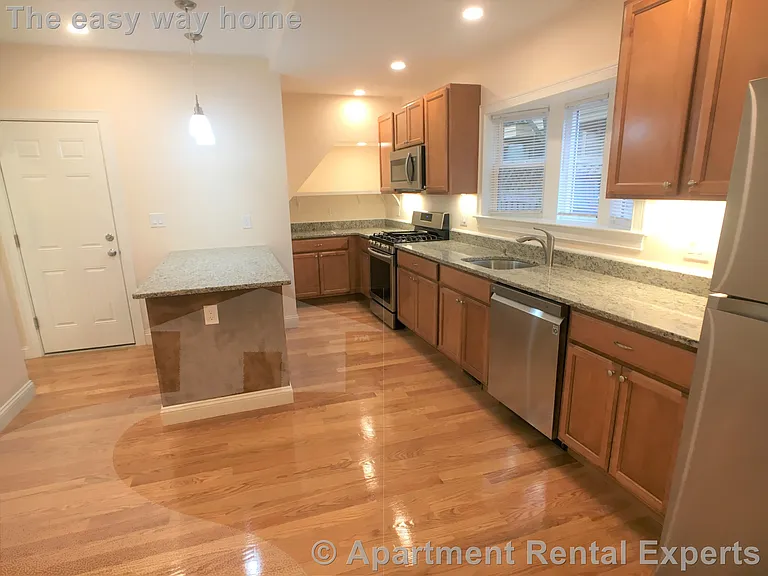 63 Temple St #1 — Photo 1