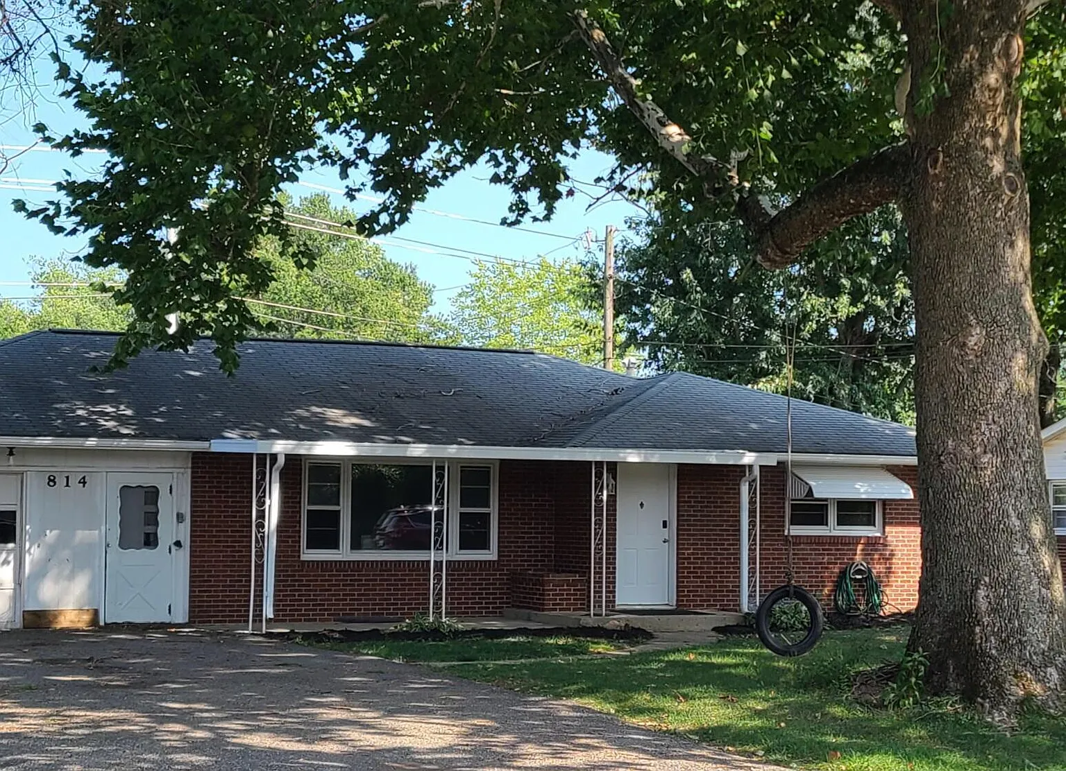 814 Wayne Dr photo 1