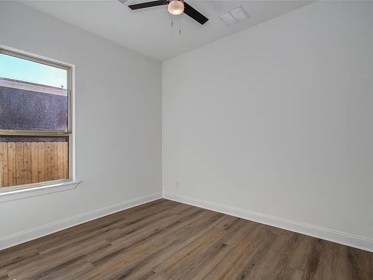 1248 Road 5802 — Photo 17