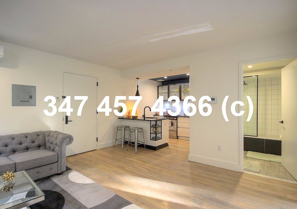 1st image of 10 Lexington Ave #22N