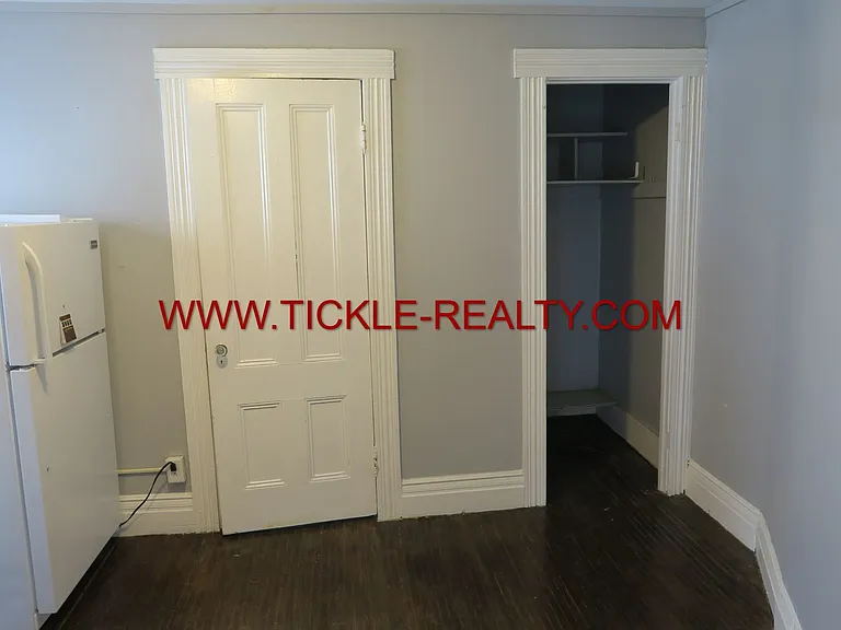 310 Meigs St — Photo 4