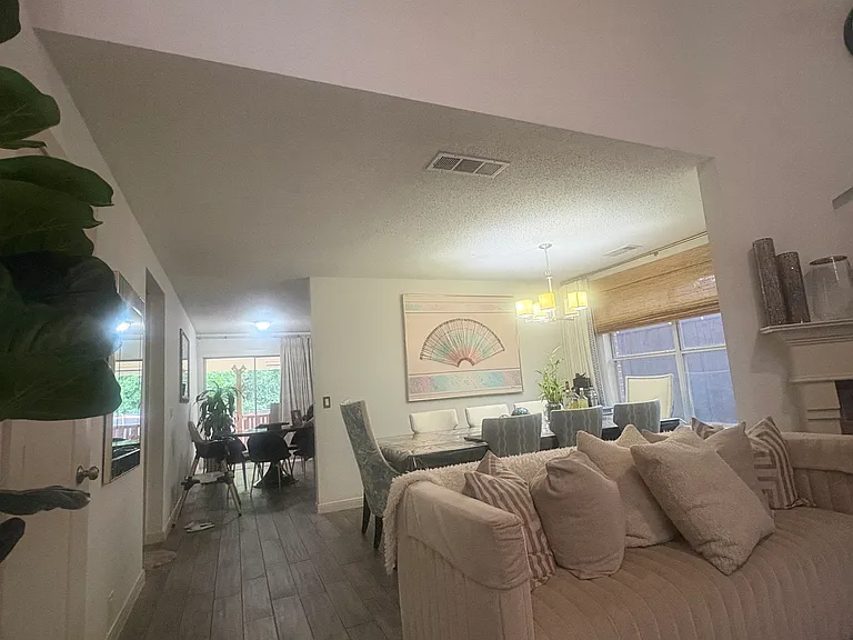 6924 Petty Ln — Photo 18