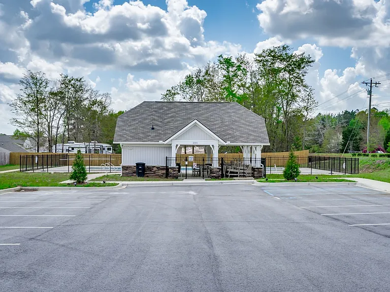 242 Carrington Dr — Photo 41