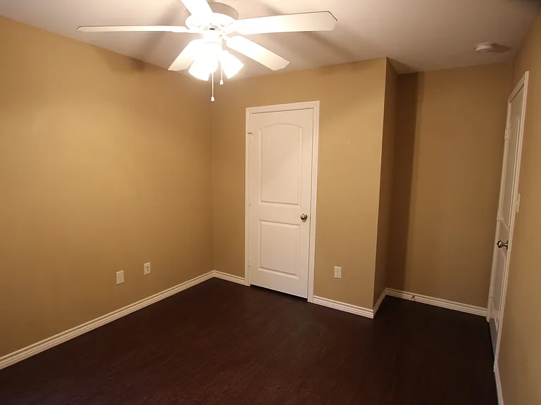 19391 King Ranch Dr — Photo 13