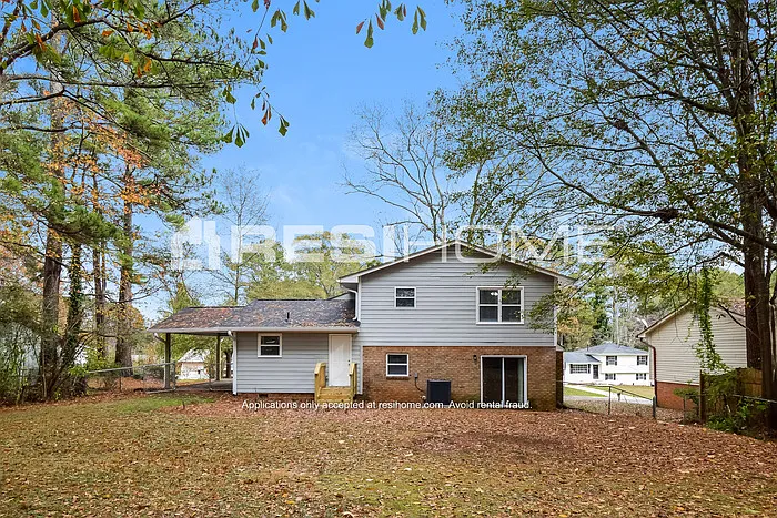8283 Brittany Ln — Photo 14