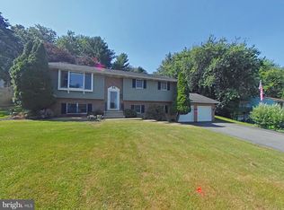 2280 Turnpike Rd, Elizabethtown, PA 17022