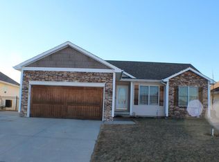 2002 3rd Ave SE, Altoona, IA 50009