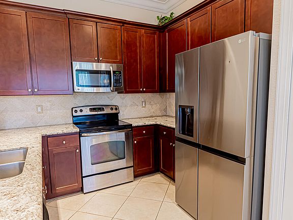 4th image of 9704 SW Nuova Way