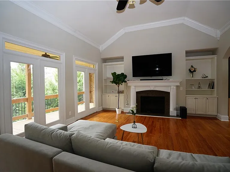 3022 Canton Pines Pl — Photo 9