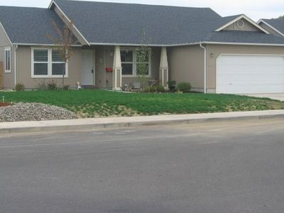 532 Umpqua View Dr, Roseburg, OR, 97471