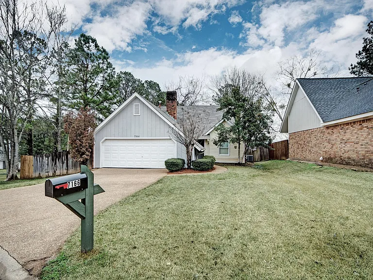 7166 Copper Ridge Dr — Photo 18