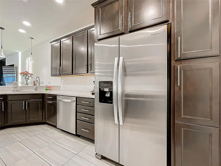5040 Eucalyptus Dr #2 — Photo 19