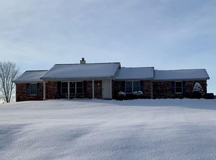 221 Maple Run Estates Blvd, Springville, IN 47462