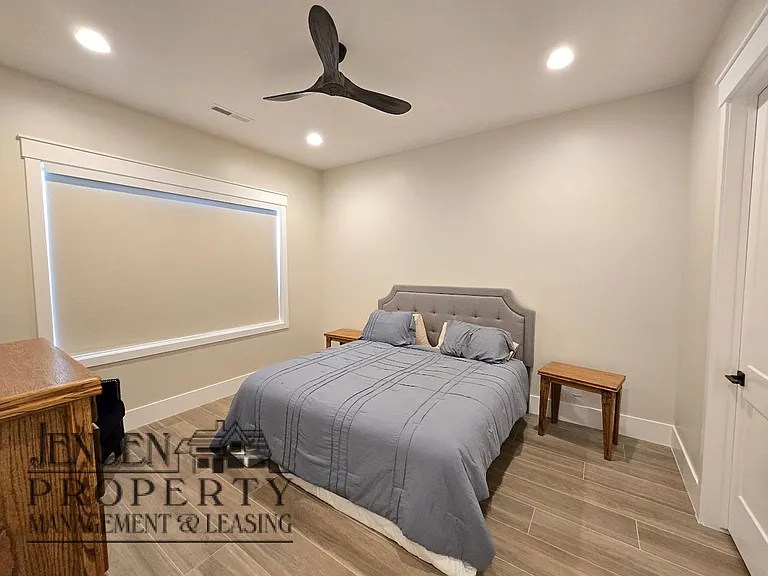 2342 S Breckenridge Dr — Photo 13