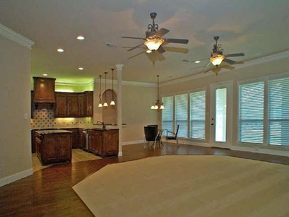 4th image of 3402 W Hunter Bend Ct