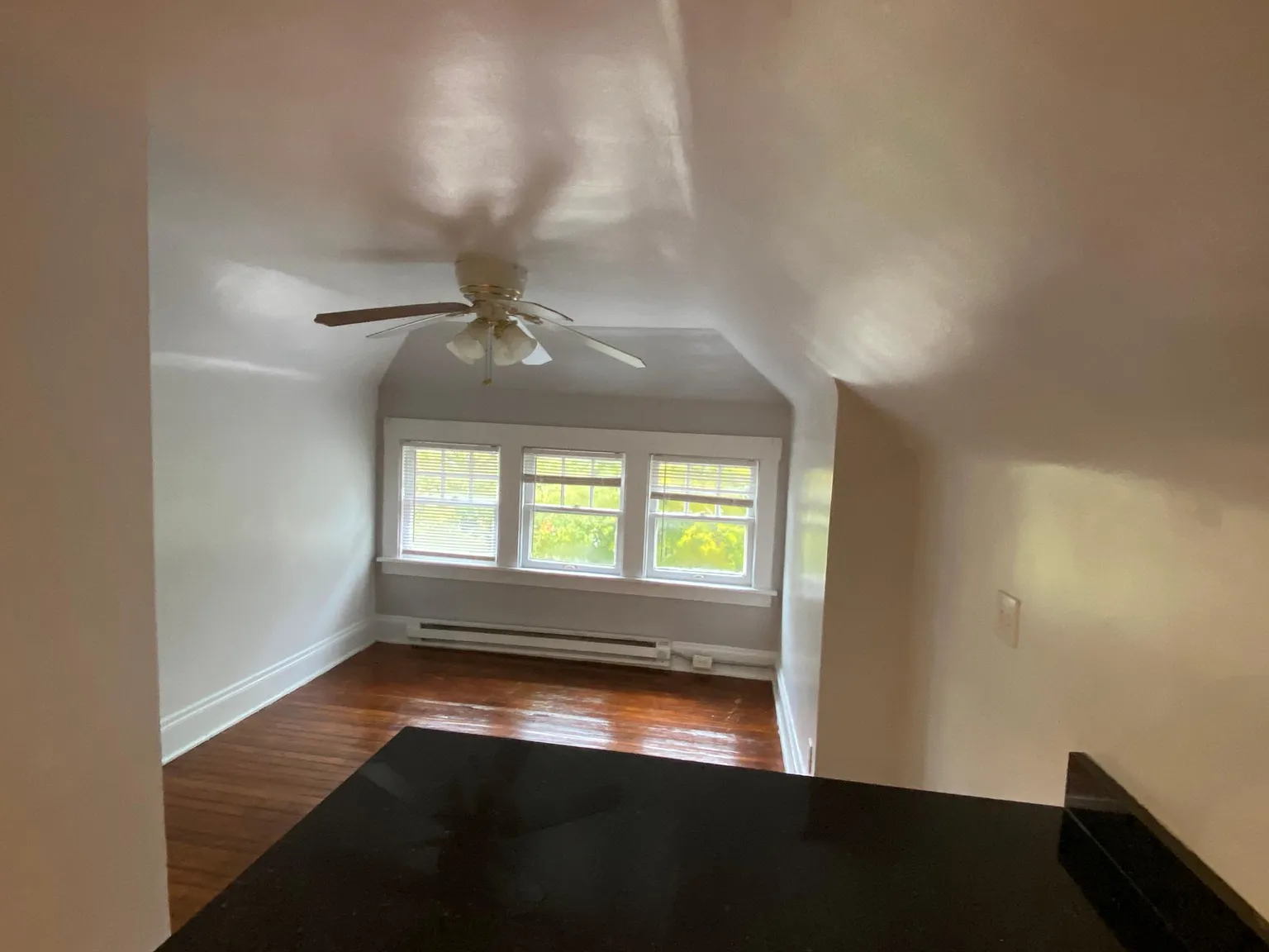 1 bed, 650 sqft, $795 — Photo 3