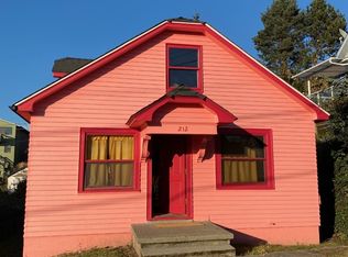 212 NW 45th St, Seattle, WA 98107