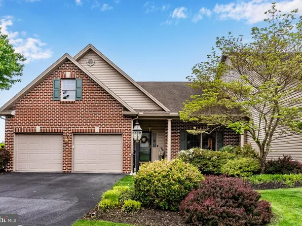 1108 Atland Dr, Mechanicsburg, PA 17055
