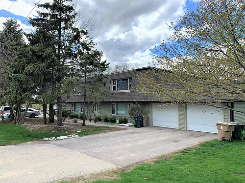 7118 Raymond Rd Photo 1