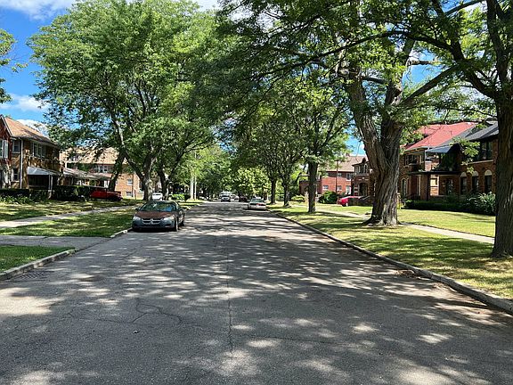 4th image of 16619-16621 Baylis Ave