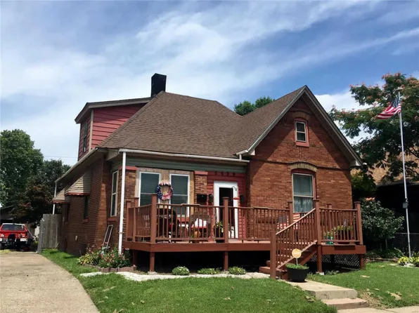 2639 E 24th St, Granite City, IL 62040