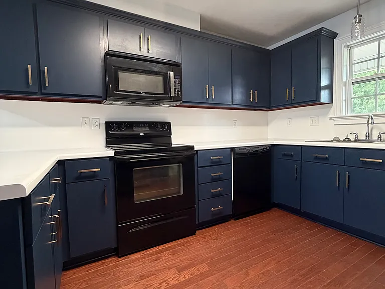 6085 Village West Ln — Photo 18