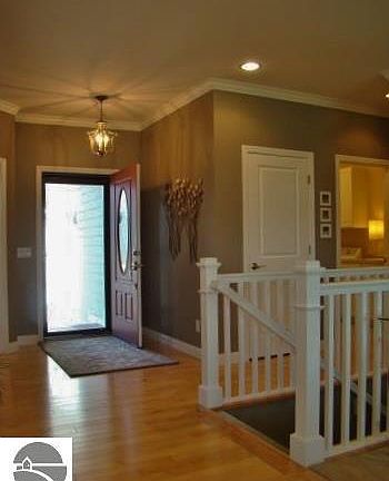 5th image of 171 Wildwood Meadows Dr