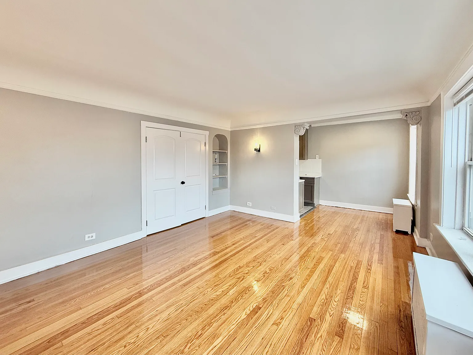 1 bed, 725 sqft, $1,545 — Photo 2