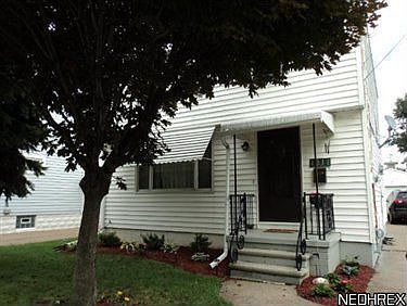 1st image of 1311 Lakeview Ave