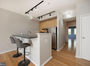 182 Gay St APT 502, Philadelphia, PA 19128