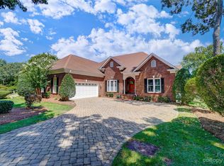 21038 Decora Dr, Cornelius, NC 28031